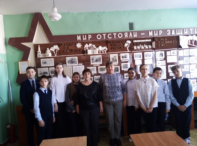 Проект «Здесь Родины моей начало…». «Путешествие в прошлое: экскурсия в историю школы».